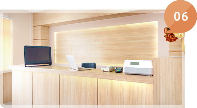 土曜日も夜20時まで日帰り手術が可能