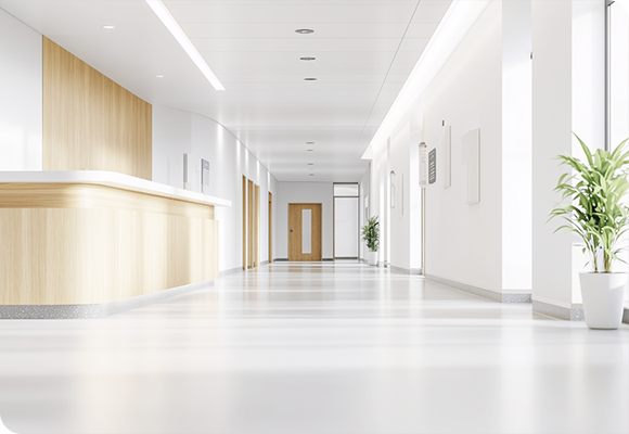 平日は夜20時まで診療、土日の診療・検査にも対応